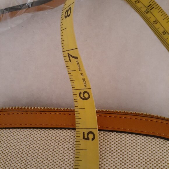 Jessica Moore Canvas Crossbody Bag NWT - Picture 13 of 15